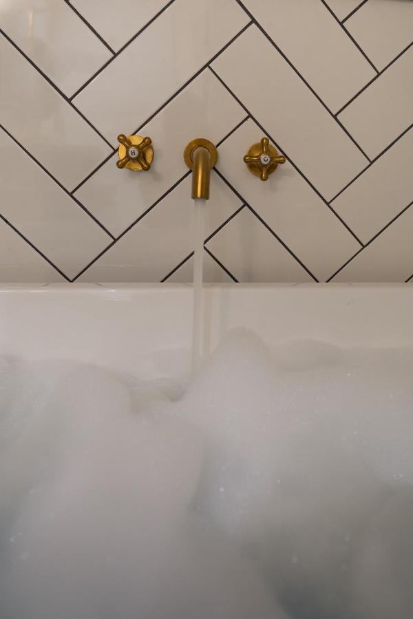 Appartement Loft On The Crescent - 5 Star Scottish Luxury - Prime West End Location à Glasgow Extérieur photo